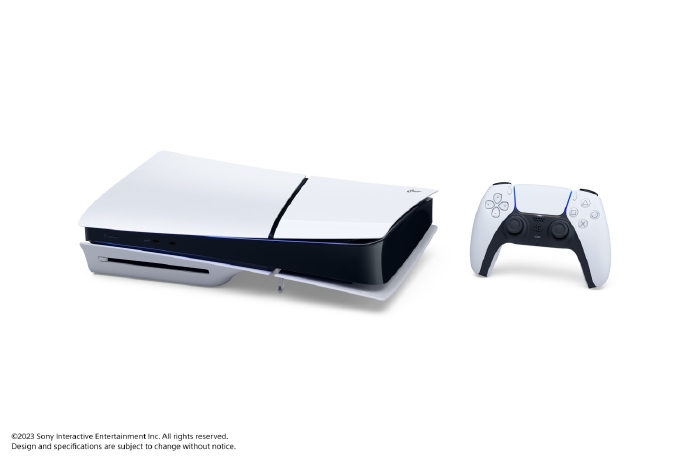 薄版PS5在接口设计方面上与老款有所不同，此次前方设有两个C口